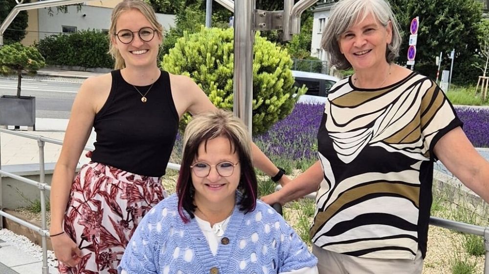 Angelika Müller ist Gast von Marianne Hengl und Diana Foidl in „Stehaufmenschen“