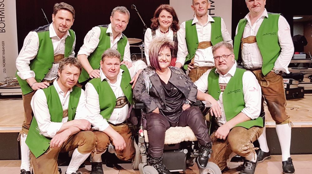 Die Innsbrucker Böhmische widmet dem Verein RollOn Austria ein eigenes Musikstück