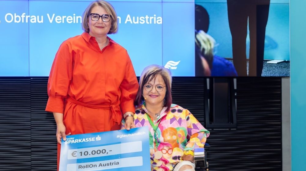 24 Jahre Partnerschaft: Tiroler Sparkasse stärkt die Mission von RollOn Austria